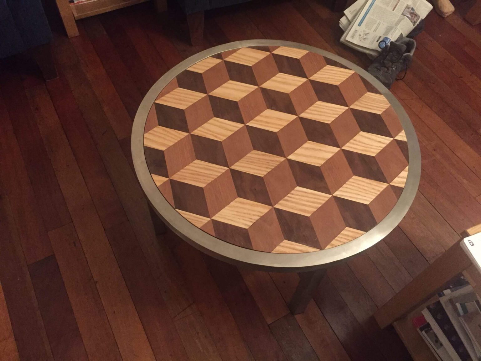 Tafel met blokjes patroon met 3D effect